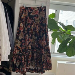 Cara Cara skirt size 4
